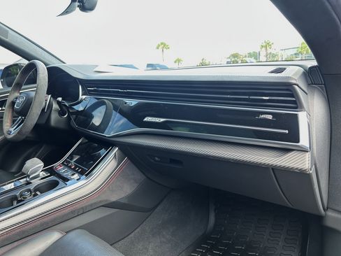 Used 2023 Audi RS Q8 AWD/4WD image 14