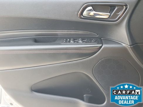 Used 2023 Dodge Durango GT image 33