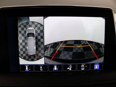 Used 2023 Chevrolet Tahoe LT w/ Luxury Package image 22