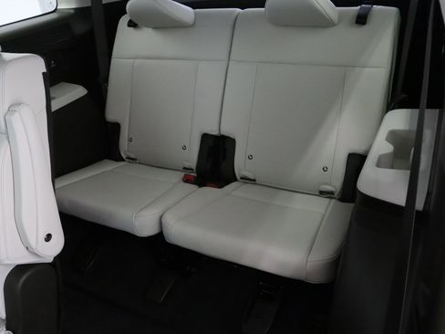 Used 2025 Hyundai Santa Fe Calligraphy image 37