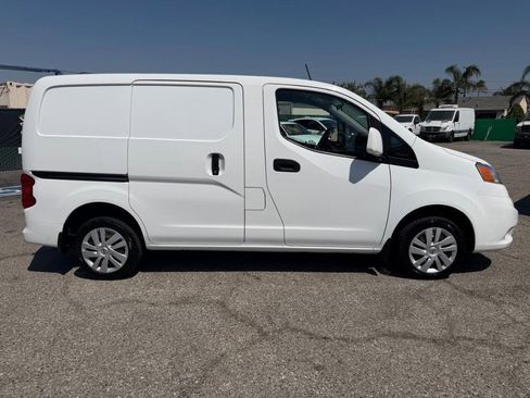 Used 2021 Nissan NV200 SV w/ Back Door Glass Package FWD image 4