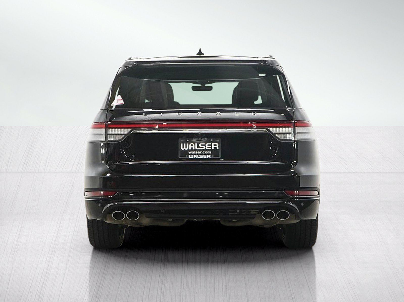 Used 2021 Lincoln Aviator Reserve w/ Equipment Group 208A AWD/4WD image 4