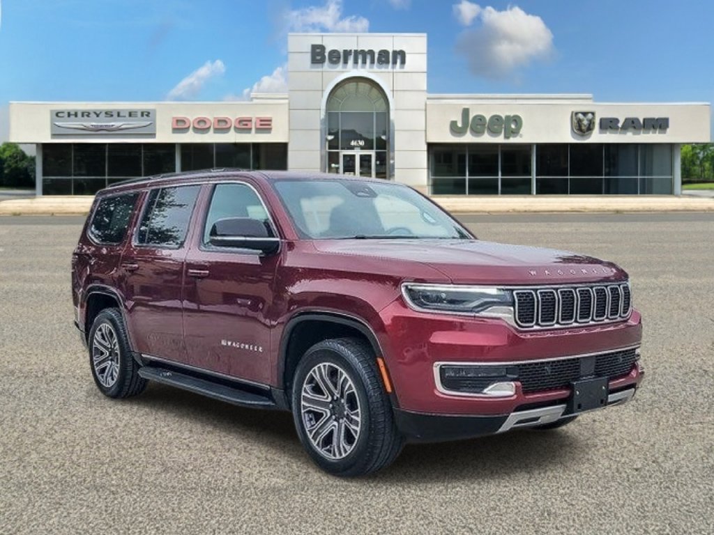Used 2024 Jeep Wagoneer Series II w/ Flexible Seating Group RWD image 7
