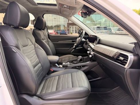 Used 2025 Kia Telluride SX Prestige AWD/4WD image 43