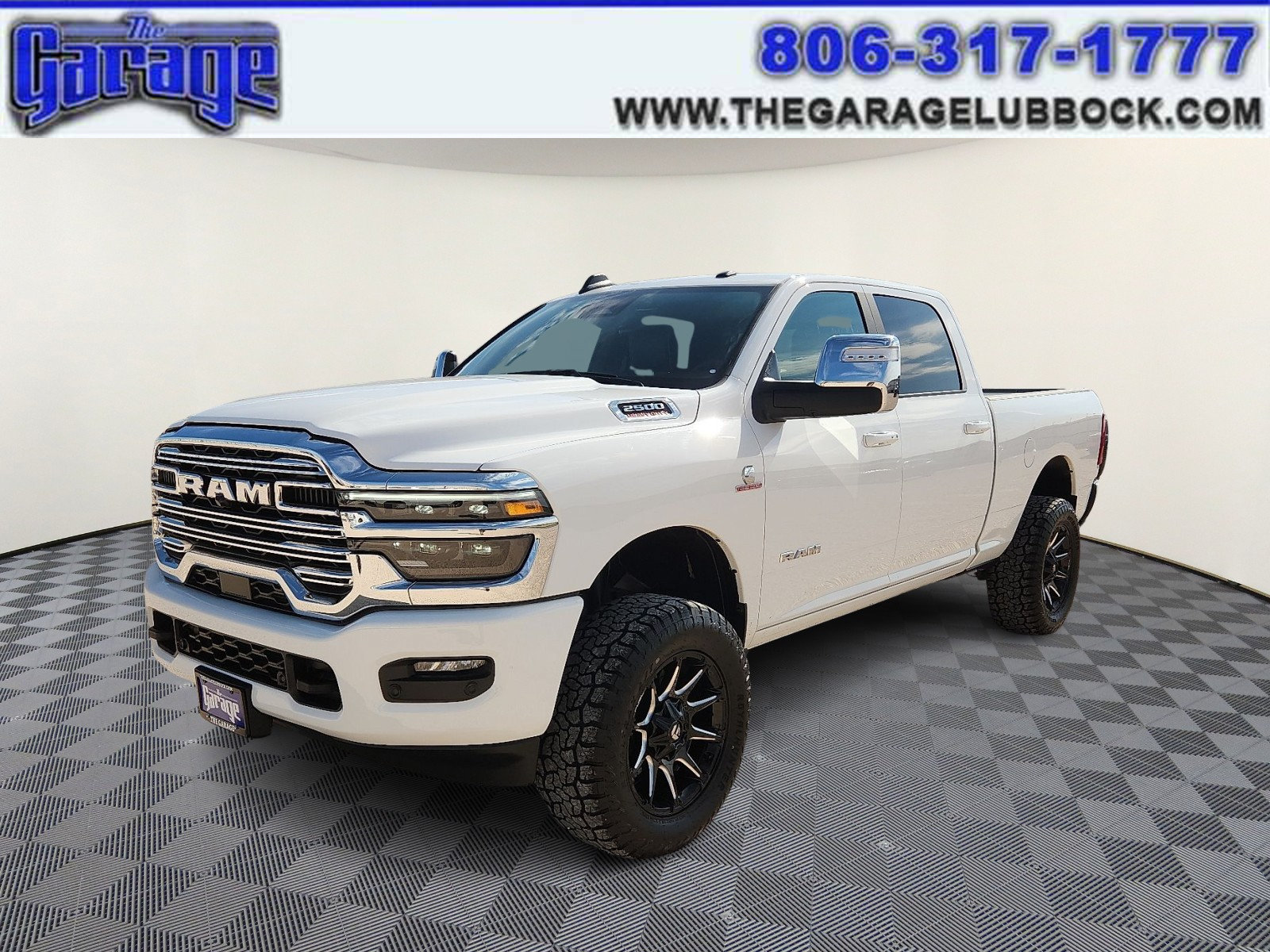 Used 2026 RAM 2500 Laramie AWD/4WD image 1