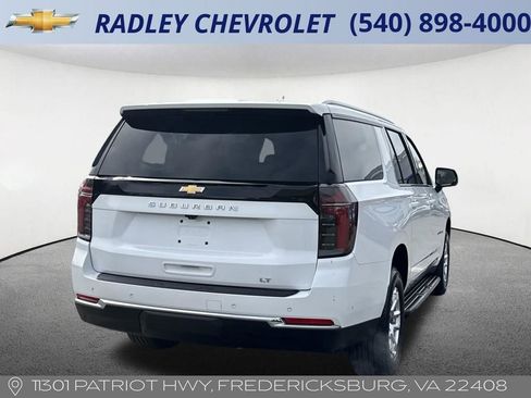 Certified 2025 Chevrolet Suburban LT AWD/4WD image 20