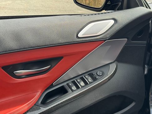 Used 2015 BMW M6 Convertible image 24