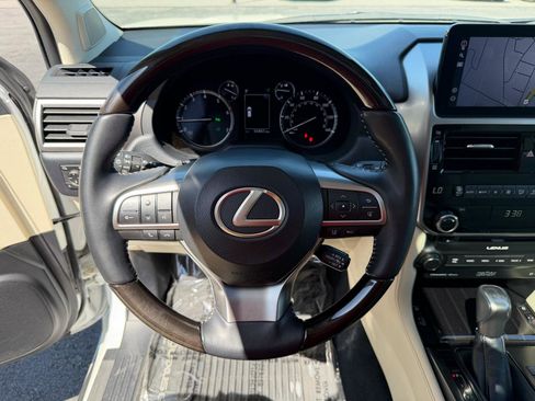 Used 2023 Lexus GX 460 Premium AWD/4WD image 29