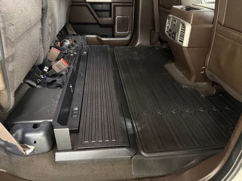 Used 2019 Ford F250 King Ranch w/ King Ranch Ultimate Package AWD/4WD image 43