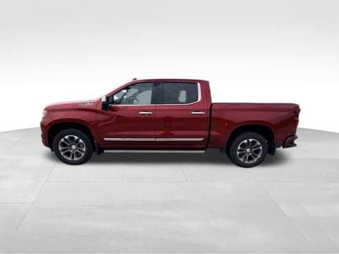 Used 2023 Chevrolet Silverado 1500 High Country w/ Technology Package AWD/4WD image 3
