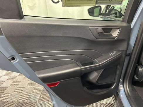 Used 2025 Ford Escape Active w/ Cold Weather Package image 18