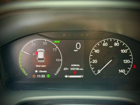 Used 2024 Honda CR-V Sport image 11