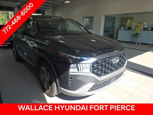 Used 2021 Hyundai Santa Fe SE FWD image 3