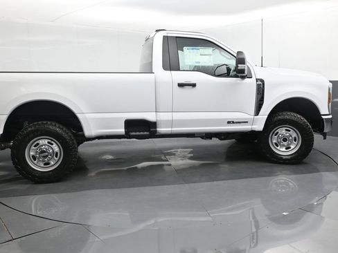 New 2026 Ford F250 XL AWD/4WD image 27