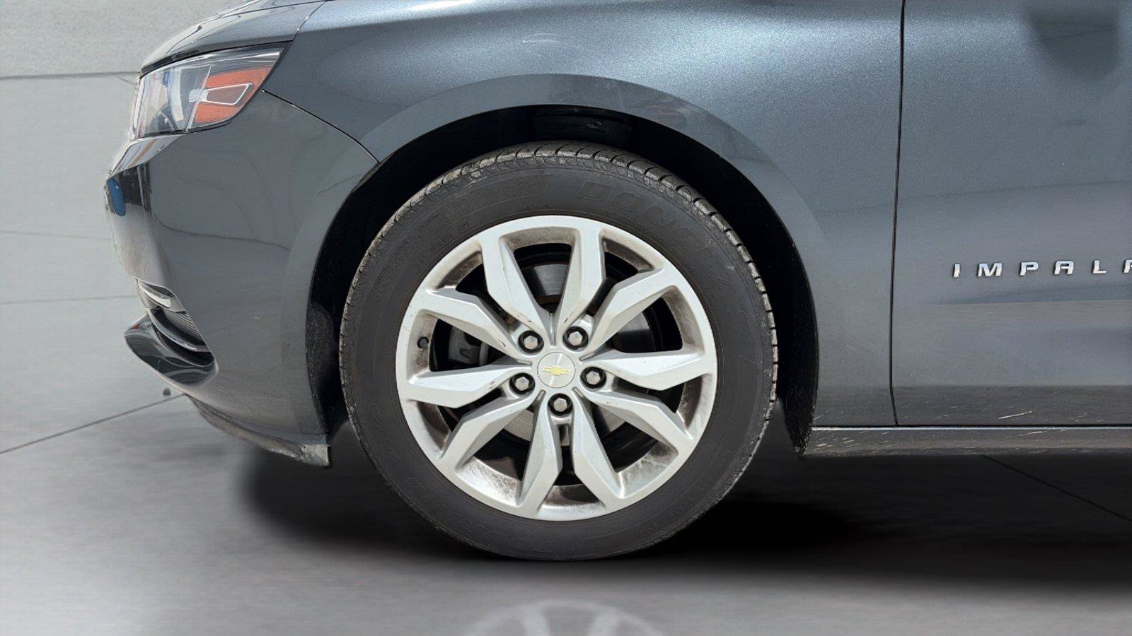 Used 2019 Chevrolet Impala LT w/ LT Convenience Package FWD image 23