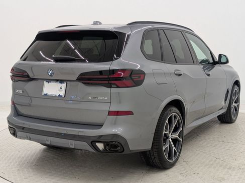 Used 2026 BMW X5 xDrive50e w/ M Sport Package AWD/4WD image 9