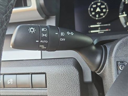 Certified 2025 Toyota Tacoma TRD Sport AWD/4WD image 14