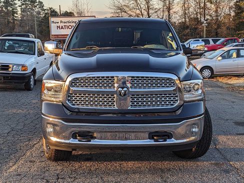 Used 2015 RAM 1500 Laramie w/ Convenience Group image 3