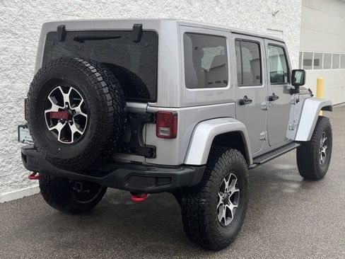 Used 2017 Jeep Wrangler Unlimited Rubicon image 8