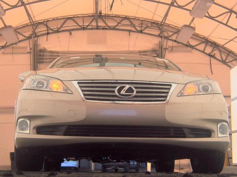 Used 2012 Lexus ES 350 FWD image 3