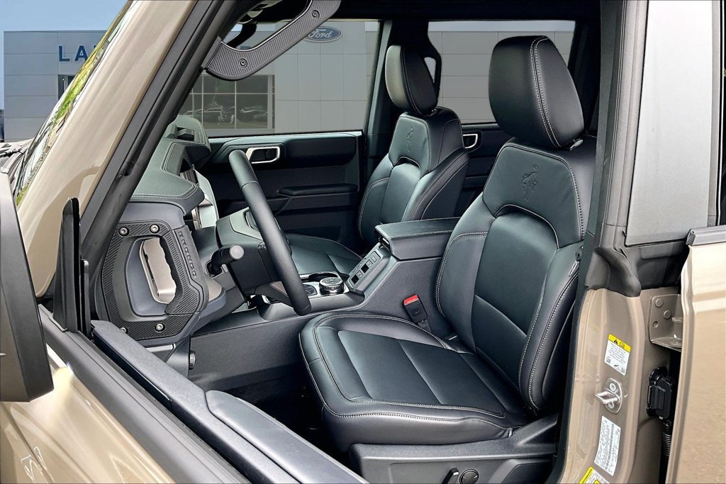 New 2026 Ford Bronco Outer Banks AWD/4WD image 26