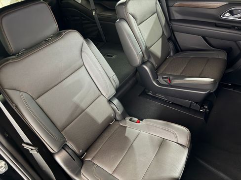 Used 2021 Chevrolet Tahoe High Country w/ Premium Package AWD/4WD image 47
