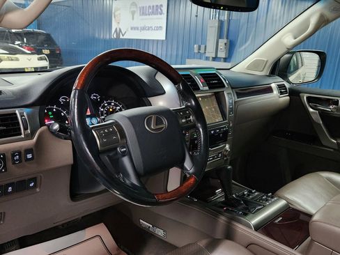 Used 2016 Lexus GX 460 Luxury image 7