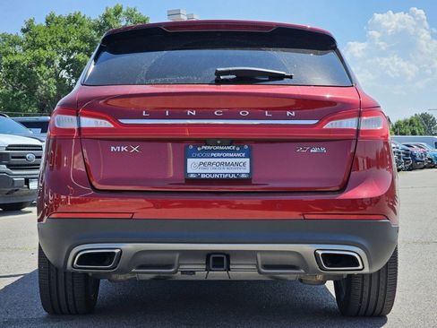 Used 2016 Lincoln MKX Reserve w/ Luxury Package image 19