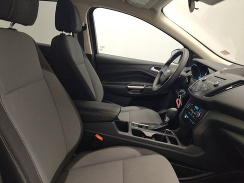 Used 2017 Ford Escape SE AWD/4WD image 21