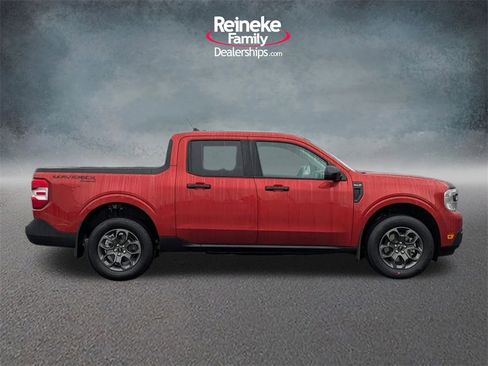 Used 2024 Ford Maverick XLT w/ XLT Luxury Package image 4