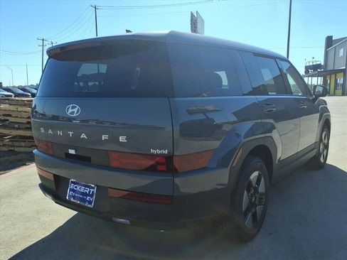 New 2026 Hyundai Santa Fe SE image 2