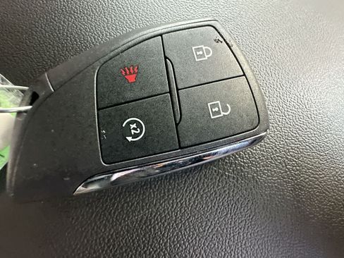 Used 2026 GMC Canyon AT4 w/ Technology Plus Package AWD/4WD image 28