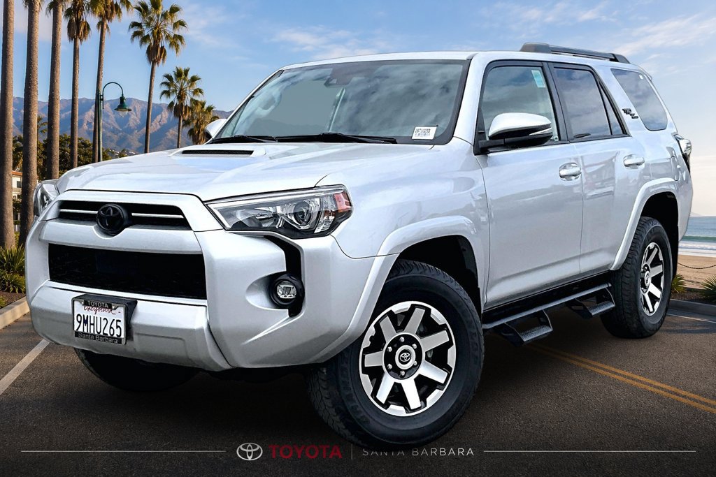Used 2024 Toyota 4Runner TRD Off-Road Premium w/ Moonroof Package AWD/4WD image 3