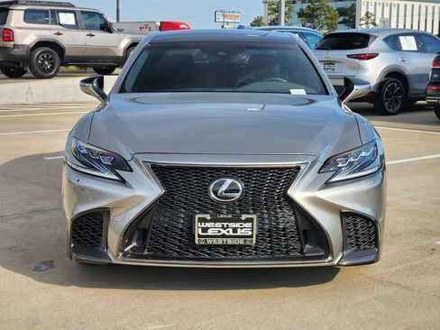Used 2019 Lexus LS 500 F Sport w/ Accessory Package (Z2) RWD image 2
