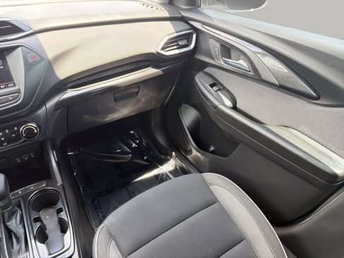 Used 2023 Chevrolet TrailBlazer LS FWD image 15