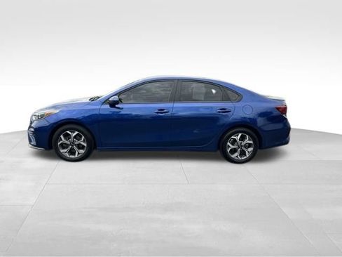 Used 2021 Kia Forte LXS FWD image 4