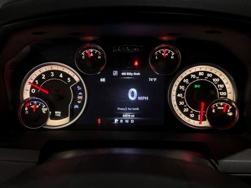 Used 2017 RAM 3500 Laramie image 30