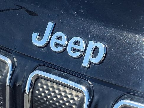 Used 2022 Jeep Compass Limited AWD/4WD image 30