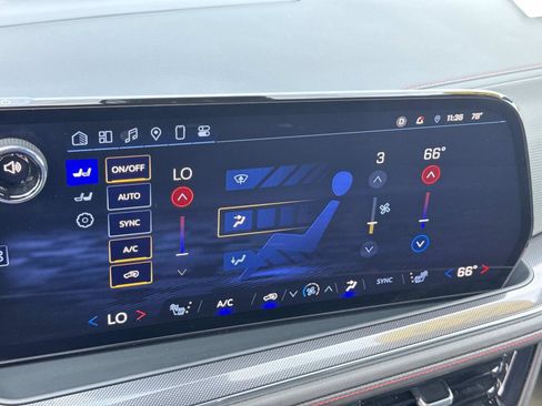 Used 2025 Chevrolet Suburban RST image 14