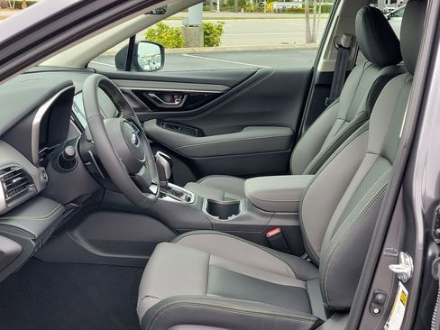 Certified 2025 Subaru Outback Onyx Edition image 19