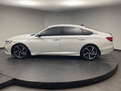Used 2022 Honda Accord Sport image 4