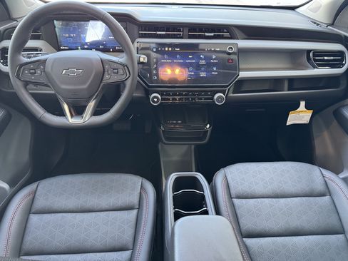 New 2027 Chevrolet Bolt RS w/ Technology Package FWD image 17