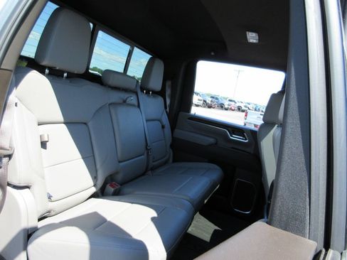Certified 2025 GMC Sierra 2500 SLT w/ SLT Premium Package AWD/4WD image 27