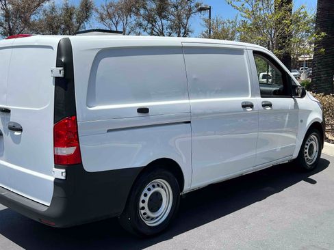 Used 2022 Mercedes-Benz Metris image 39