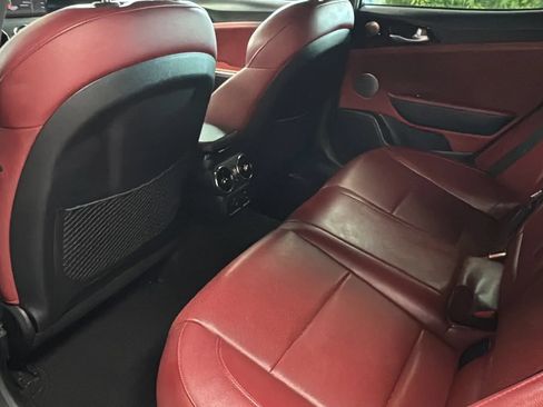 Used 2022 Kia Stinger GT-Line w/ Sun & Sound Package RWD image 25