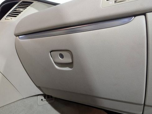 Used 2017 INFINITI QX70 AWD w/ Premium Package image 23