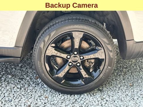 Used 2024 Jeep Grand Cherokee L Limited w/ Luxury Tech Group II AWD/4WD image 9