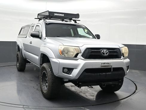 Used 2013 Toyota Tacoma PreRunner w/ SR5 Pkg RWD image 8