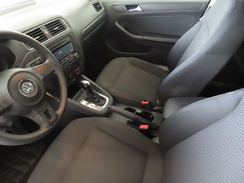Used 2014 Volkswagen Jetta S FWD image 17