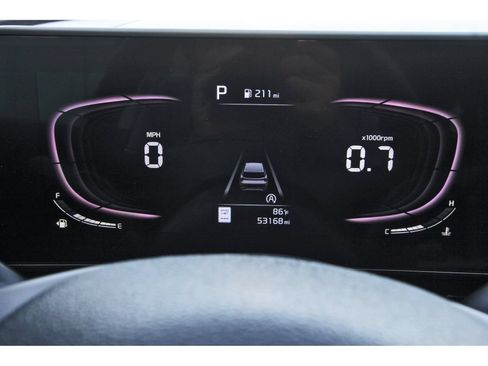 Used 2023 Kia Sportage EX FWD image 16